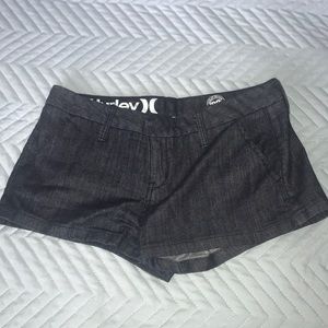 Hurley size 28 low rider shorts